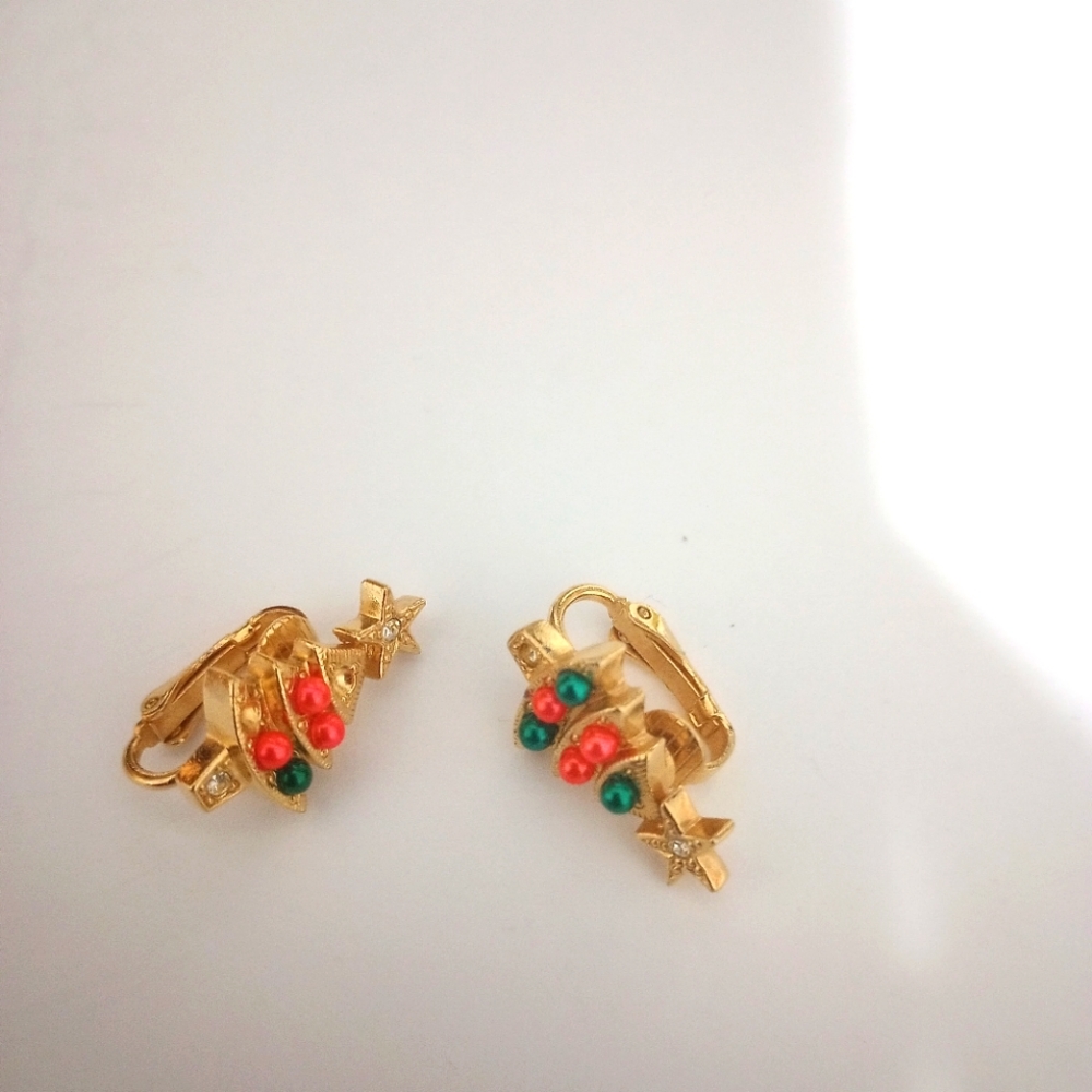 Christmas 🎄 earrings/ clips on